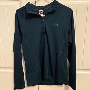 The North Face Women's Half-Zip Pullover
